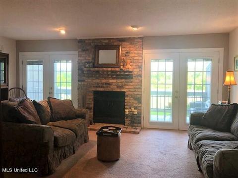 228 Highpoint Dr, Diamondhead, MS 39525 photo 6