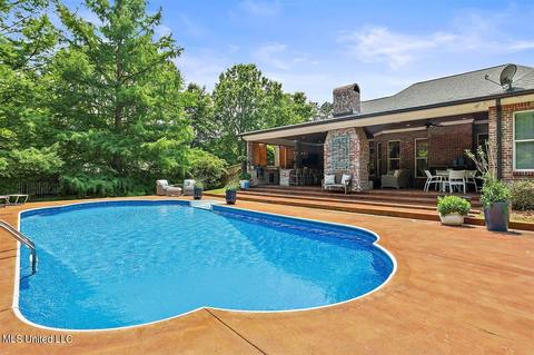 919 NW Lake Cir, Magee, MS 39111 photo 3