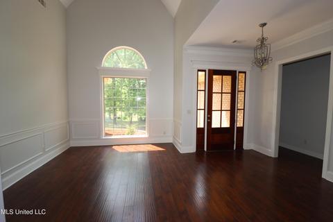 231 Summer Oak Dr, Lamar, MS 38642 photo 3