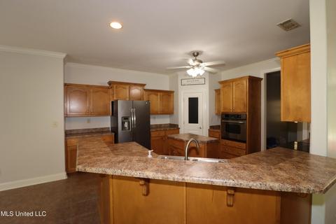 231 Summer Oak Dr, Lamar, MS 38642 photo 10