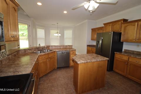 231 Summer Oak Dr, Lamar, MS 38642 photo 11