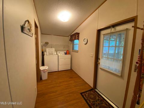 110 Burton Dr, Florence, MS 39073 photo 16