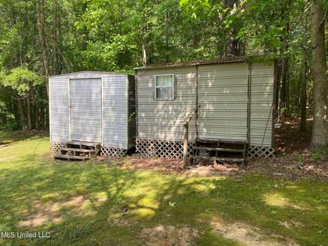 110 Burton Dr, Florence, MS 39073 photo 4
