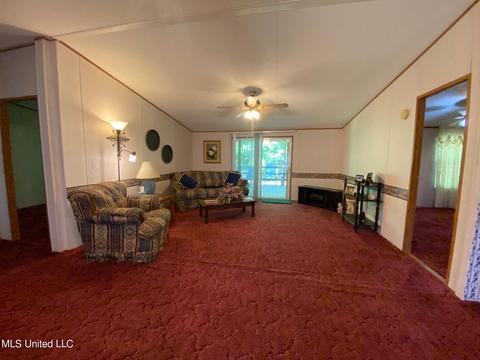 110 Burton Dr, Florence, MS 39073 photo 18