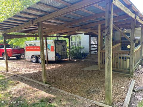 110 Burton Dr, Florence, MS 39073 photo 6