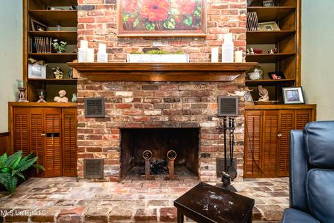 329 E Center St, Canton, MS 39046 photo 22