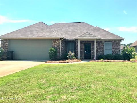 245 Rockbridge Dr, Madison, MS 39110 photo 1