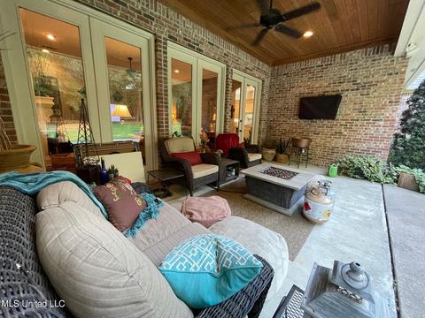 404 Locust Cv, Madison, MS 39110 photo 12