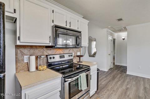 604 Juniper Cv, Pearl, MS 39208 photo 9