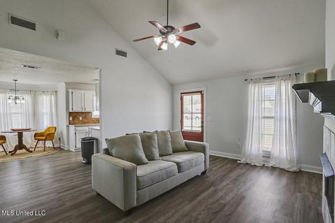 604 Juniper Cv, Pearl, MS 39208 photo 5