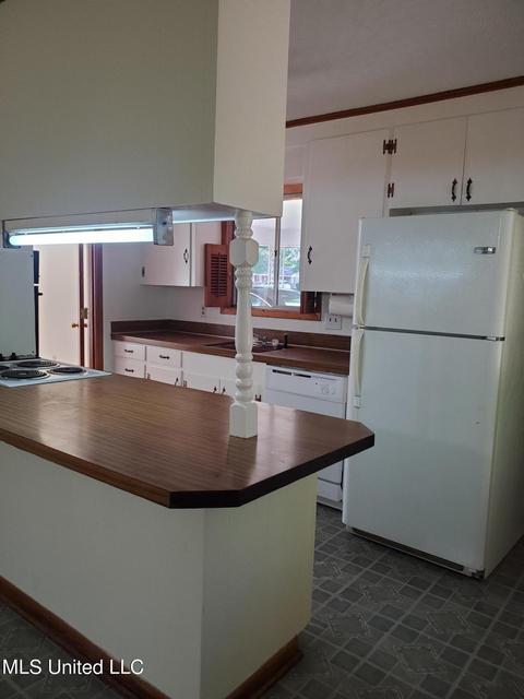 5128 Ridgewood Rd, Jackson, MS 39211 photo 4