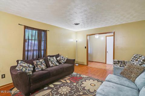 836 Timberlain Dr, Jackson, MS 39211 photo 11