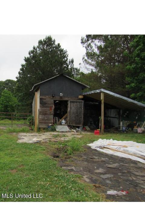 369 S Ricks Rd, Coldwater, MS 38618 photo 15