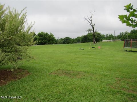 369 S Ricks Rd, Coldwater, MS 38618 photo 17