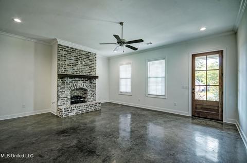 202 Lyle Cir, Brandon, MS 39042 photo 3