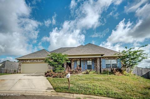 202 Lyle Cir, Brandon, MS 39042 photo 2