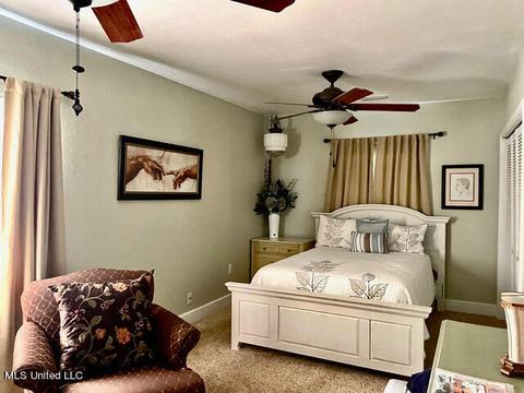 5909 Pinecrest Dr, Moss Point, MS 39562 photo 13