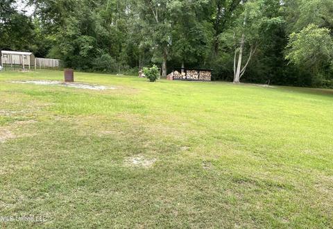 5909 Pinecrest Dr, Moss Point, MS 39562 photo 24