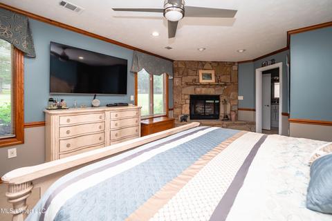 562 S Deerfield Dr, Canton, MS 39046 photo 11