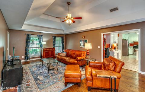 305 Colonial Dr, Madison, MS 39110 photo 6
