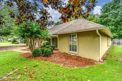 305 Colonial Dr, Madison, MS 39110 photo 42