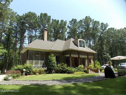 103 Lakeshore Cv, Madison, MS 39110