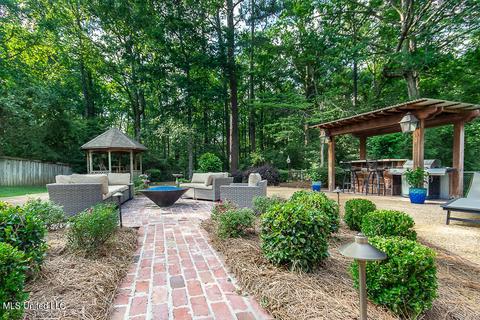 128 Beechtree Ln, Florence, MS 39073 photo 9