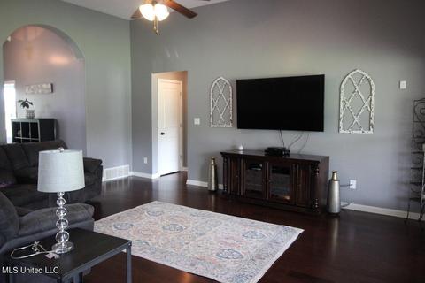 9264 N Mitchells Corner Rd, Olive Branch, MS 38654 photo 16