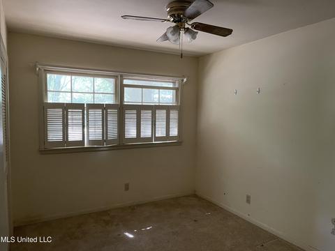 3684 Cumberland Dr, Moss Point, MS 39563 photo 13