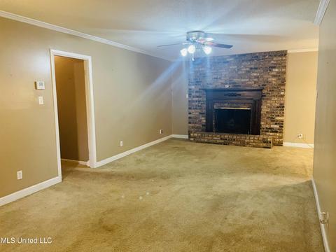 3684 Cumberland Dr, Moss Point, MS 39563 photo 2