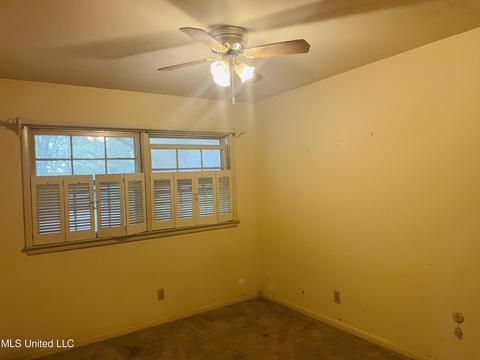 3684 Cumberland Dr, Moss Point, MS 39563 photo 6