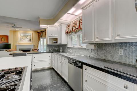 5 Wesley Walk, Jackson, MS 39216 photo 27