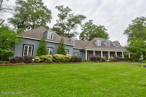5 Wesley Walk, Jackson, MS 39216 photo 1