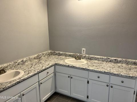 4005 Fairhaven Dr, Moss Point, MS 39562 photo 16