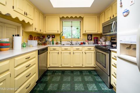 708 Dunton Rd, Clinton, MS 39056 photo 8