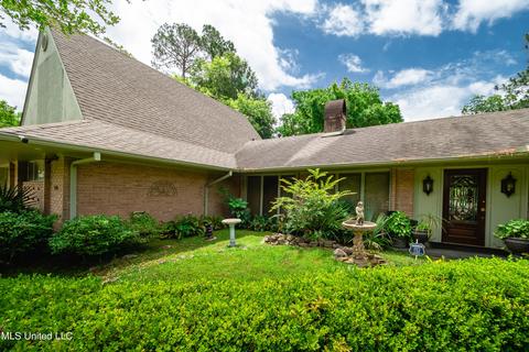 708 Dunton Rd, Clinton, MS 39056 photo 4