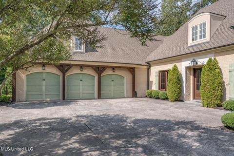 4624 Eiffel Ln, Nesbit, MS 38651 photo 2