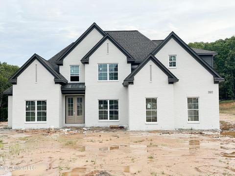 14324 Hidden Loop, Byhalia, MS 38611 photo 2