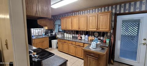 1297 Mcmaster Rd, Sarah, MS 38665 photo 6
