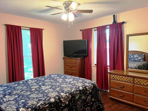 3307 Catherine St, Moss Point, MS 39563 photo 10