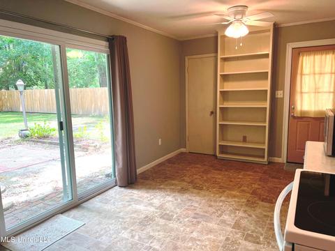 3307 Catherine St, Moss Point, MS 39563 photo 9
