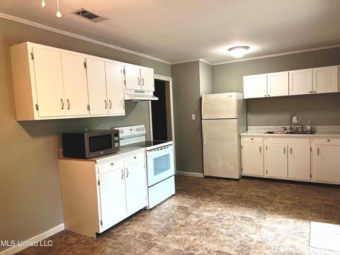 3307 Catherine St, Moss Point, MS 39563 photo 6