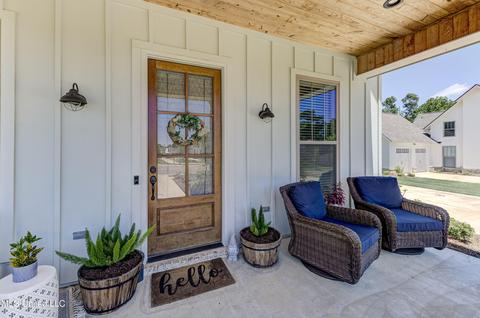 804 Long Leaf Cir, Brandon, MS 39042 photo 3