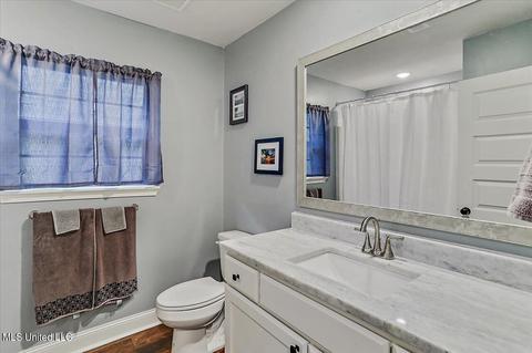 1029 Silver Cir, Pearl, MS 39208 photo 16