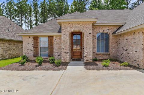 1029 Silver Cir, Pearl, MS 39208 photo 1