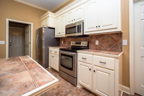 412 Ryan Dr, Brandon, MS 39047 photo 9