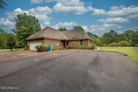 4721 Church Rd, Nesbit, MS 38651 photo 10