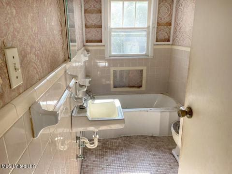 536 Mill St, Lucedale, MS 39452 photo 9