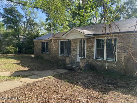 536 Mill St, Lucedale, MS 39452 photo 2