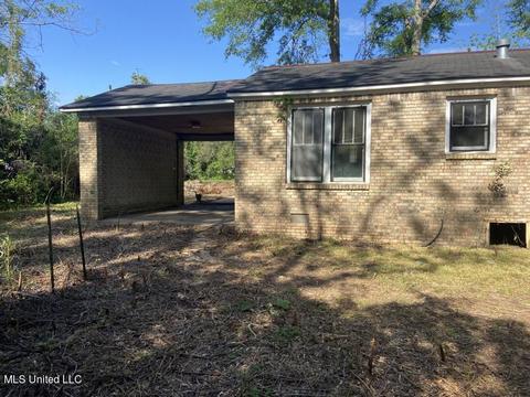 536 Mill St, Lucedale, MS 39452 photo 4